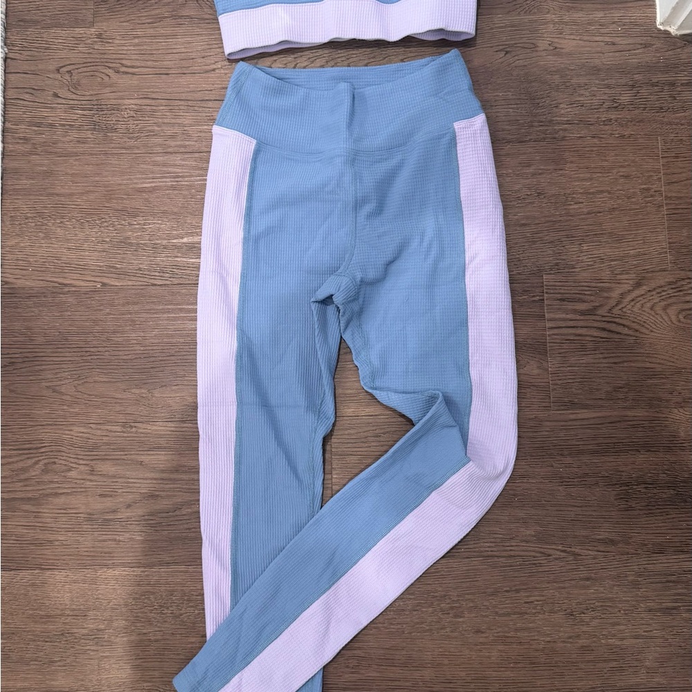 Year of Ours Blue and Lavender Leggings